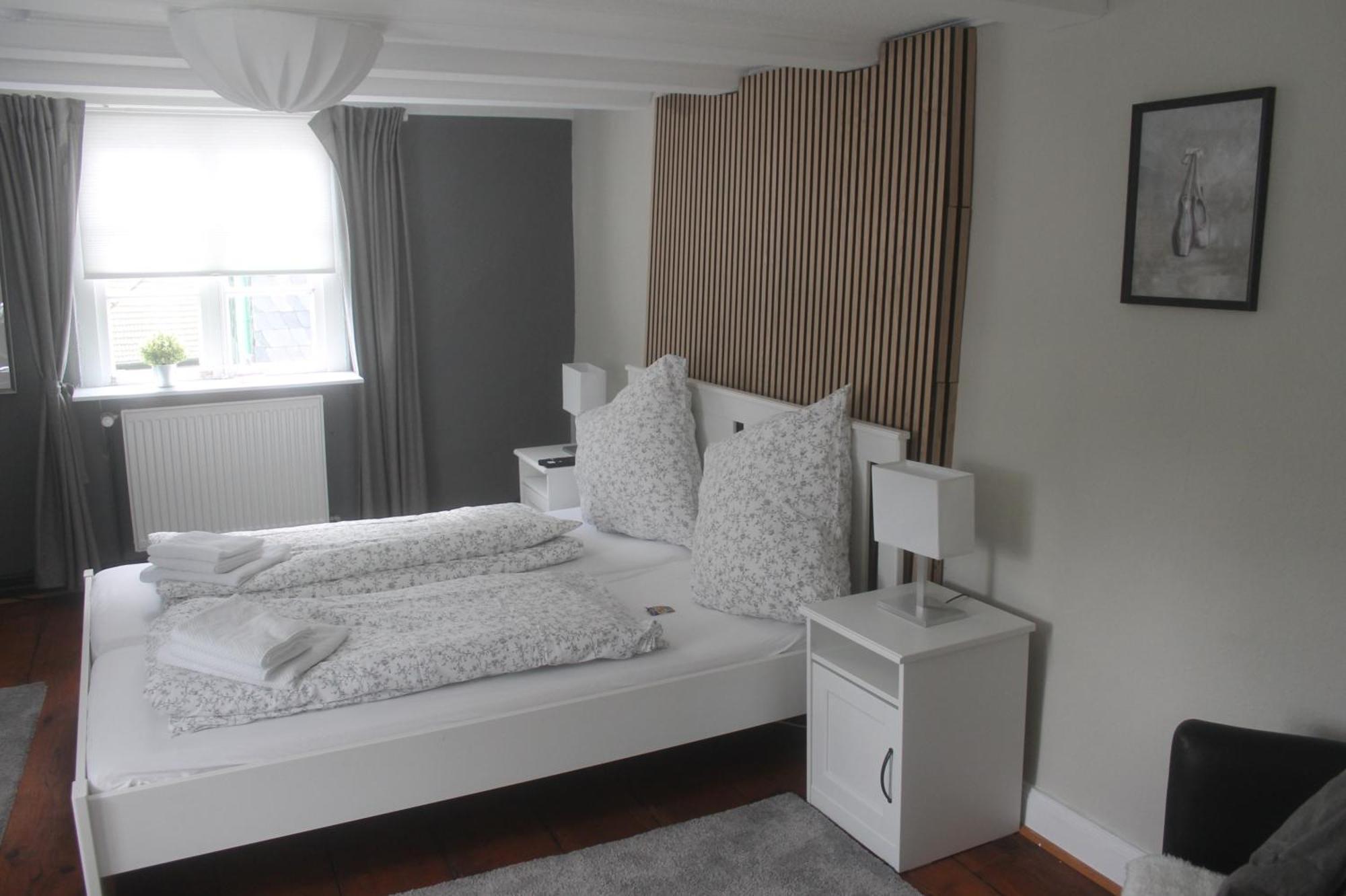 Ferienhaus Hof Remscheid Buitenkant foto